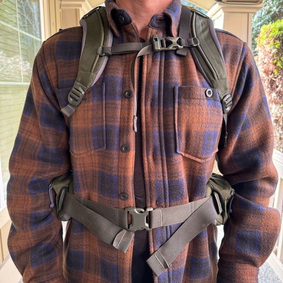 REI 60 L Backpack Trailbreak Womens Trek Gear Pack Hydration Sleeping Pad - Picture 3 of 16